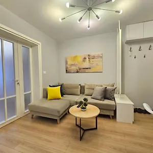 Valentino's Nest Apartment Tirana